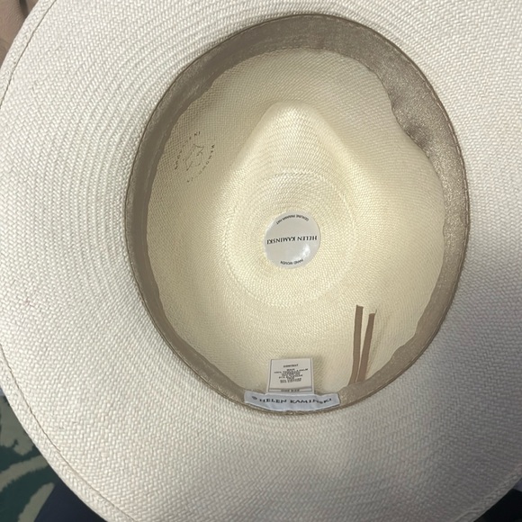 NWOT Classic Helen Kaminski Vitoria Panama Hat Chalk / Gum-blossom, Sydney AUS - Picture 4 of 7